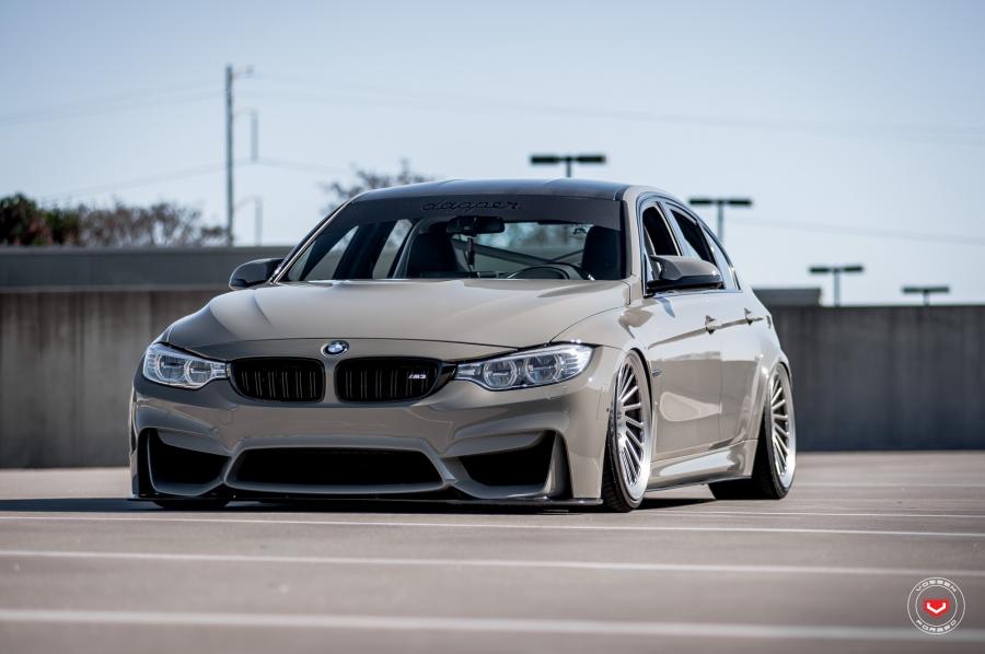  BMW M3 Sedan on Vossen Wheels (LC-106T) 2017 года  (фото 14 из 26)